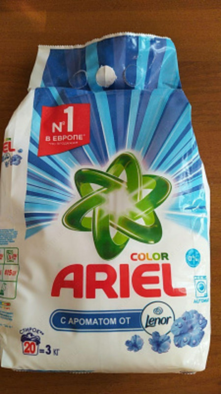 Стиральный порошок Ariel Colour с ароматом от Lenor - автомат 3 кг
