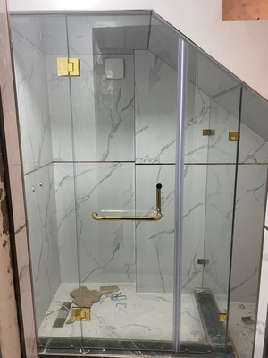 Душевая кабина из стекла №1