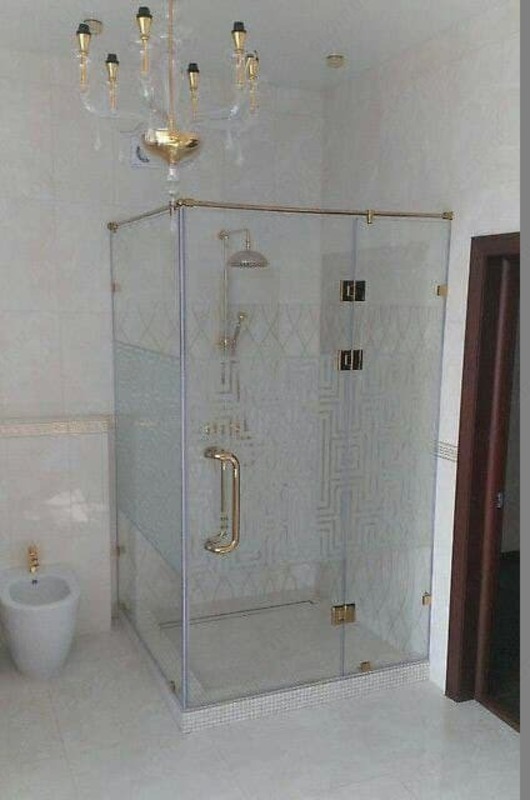 11-sonli shishadan tayyorlangan dush idishni - 600 000 so'mdan