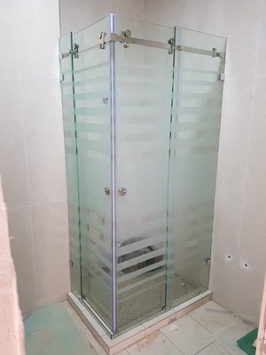 Душевая кабина из стекла №15