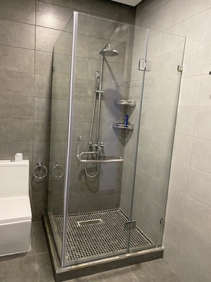 Душевая кабина из стекла №20 - от 600 000 сум / кв.м