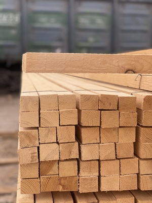 Рейка для строительства