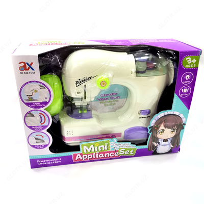 Bolalar o'yinchog'i: tikuv mashinasi