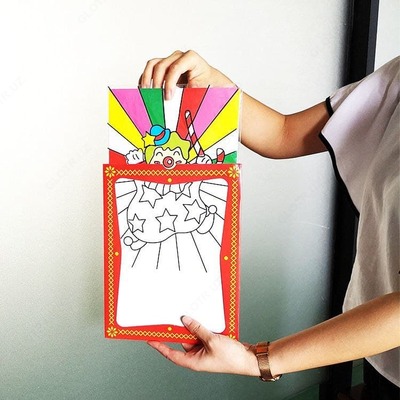 "Katta masxarabozning rang o'zgarishi bilan sehrli fokuslari (26 5 * 20 5 sm)