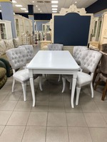 570 сум Стол и стулья для кухни