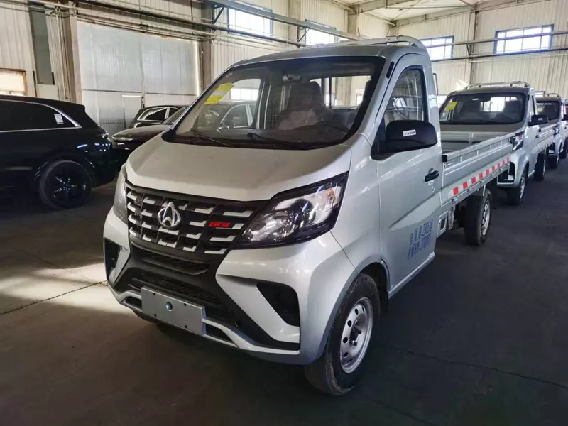 Changan-Star Truck avtomobili  116 ot kuchi  evro 6  2023 yil