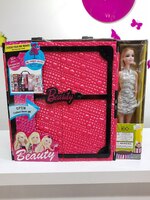 Кукла Барби