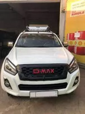 Решетка радиатора надпись D-MAX - 1 500 000 сум / шт.