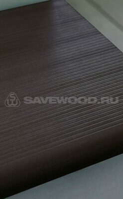 темно-коричневый