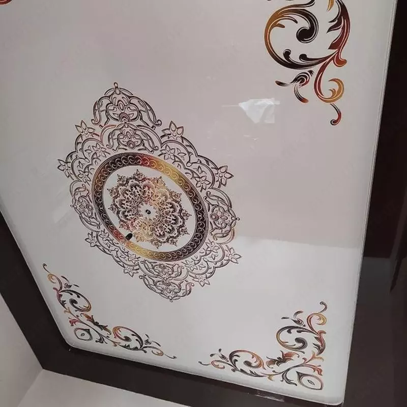 Натяжной потолок. Модель №10