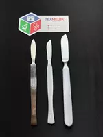 Скальпель остроконечный  средний  150 мм