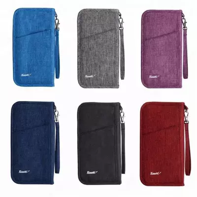 75 000 сум / шт. Тревел-кейс фиолетового цвета