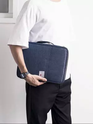 Папка для бумаг и планшета (синий) - 185 000 сум / шт.