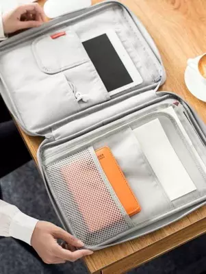 Папка для бумаг и планшета (розовый) - 185 000 сум / шт.