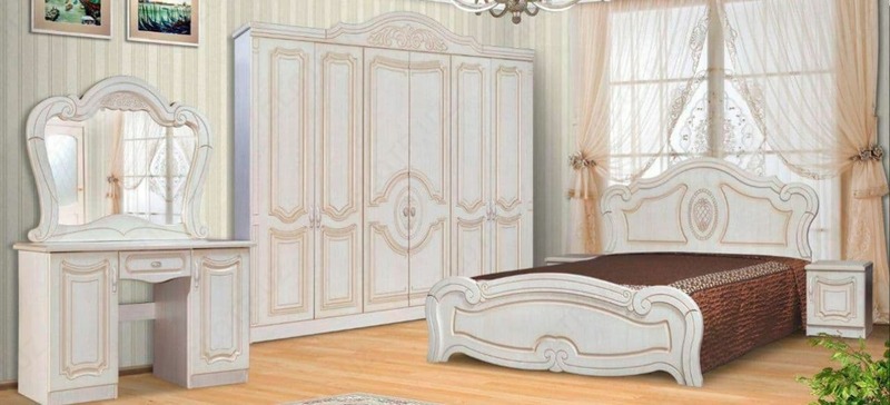 Спальный гарнитур