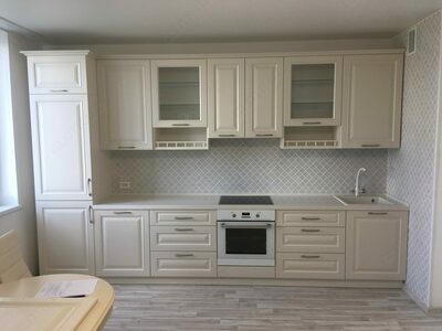 Neoklassik uslubdagi oshxona!