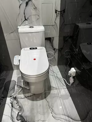 Установка сидений для унитазов с обогревом — комфорт и гигиена нового уровня.