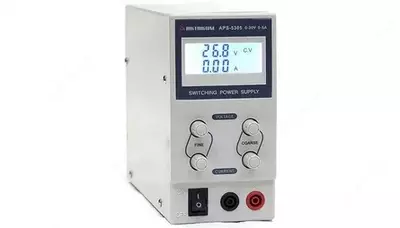 APS-5305 — источник питания
