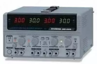 GPS-74303 — источник питания постоянного тока линейный