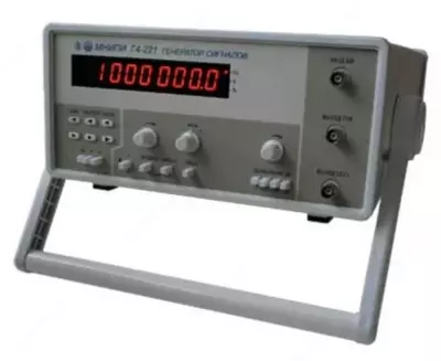 Г4-221 — генератор сигналов высокочастотный