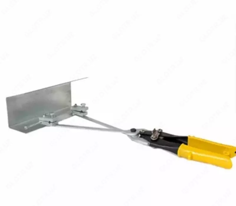 UPP-1 (Pyrometric Installation Portable) - simlar va shinalarni termit bilan payvandlashda haroratni nazorat qilish va tartibga solish uchun ishlatiladigan qurilma.