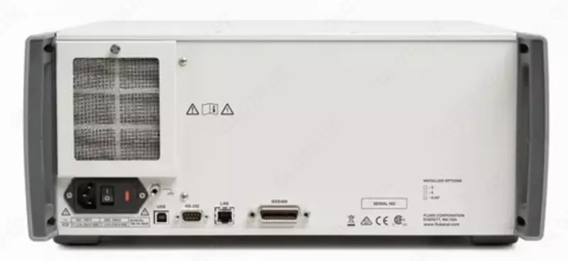 Fluke 5790B — эталон для измерения переменного напряжения - от 1 240 000 сум