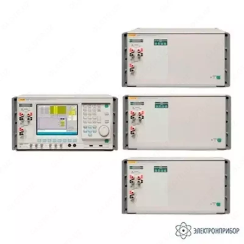 Fluke 6140B — четырехфазная система (один основной эталон Fluke 6100B и три вспомогательных эталона Fluke 6101B)