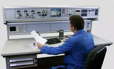 TE7080 - CalBench stendi