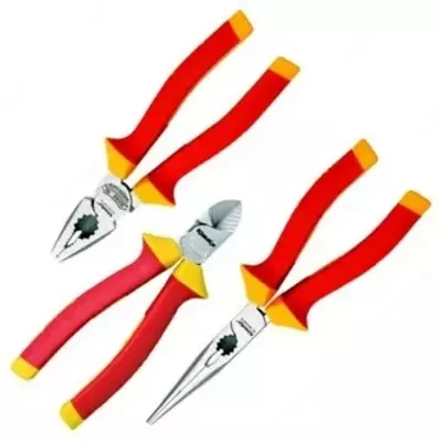 KL303IS — набор из 3-х изолированных (диэлектрических) инструментов в исполнении VDE - от 552 000 сум / шт.