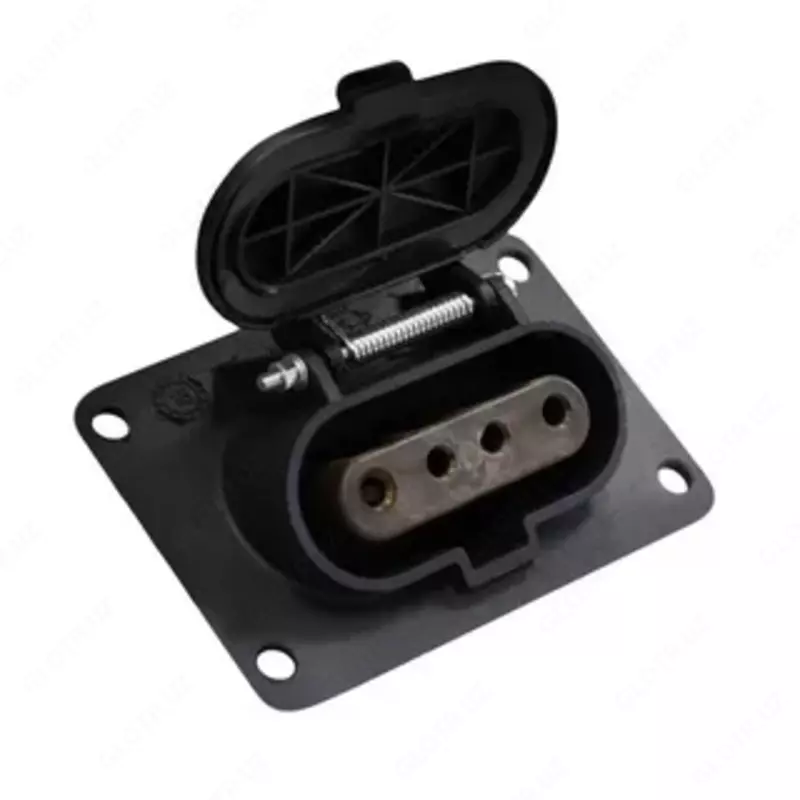 ShSh 4x60-R - panel rozetkasi