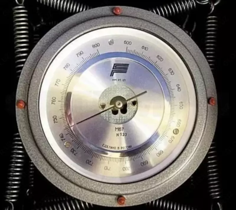 М-67 — барометр-анероид метеорологический контрольный