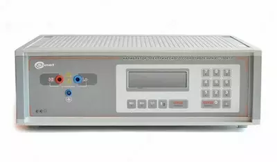 KS-50k0-10G0 - 50 kOm - 10 GOhm oralig'idagi elektr qarshilik kalibratori