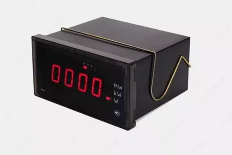 ЦЛ2132 — ваттметр щитовой переменного тока однофазный
