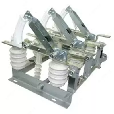 Разъединитель высоковольтный РЛНД -1-10 II/630 УХЛ1 с приводом ПРНЗ с гибкой связью - 13 000 сум / шт.