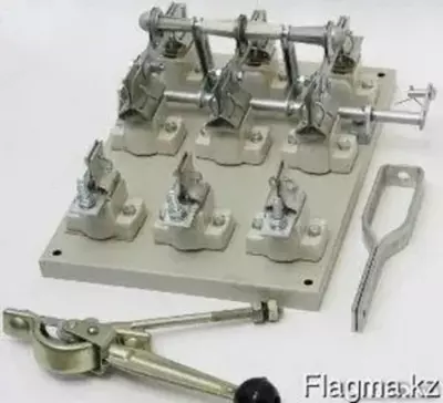 Рубильник РПС 2/1П 250А с ПН2 правая рукоятка - 12 000 сум / шт.