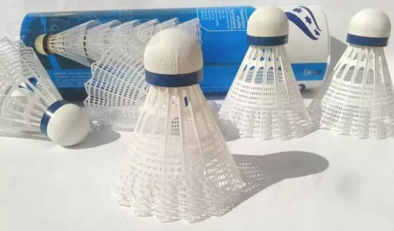 Badminton topi