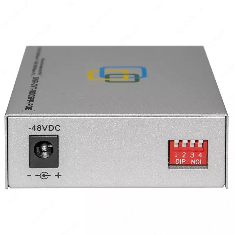 Медиаконвертер 10/100/1000-Base-T c PoE / 100/1000Base-FX с SFP-портом - 957 600 сум