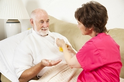 Услуга сиделки + помощница по дому - 80 000 сум