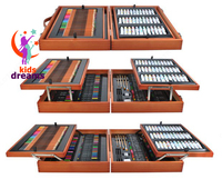 от {0} сум Набор для рисования 174 предметов.