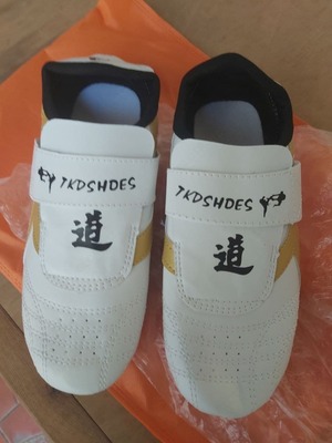 Taekvondo botinkalari - 150 000 so'm / juft