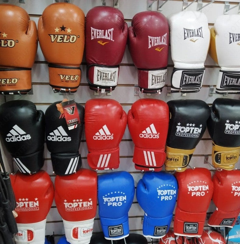 VENUM boks qo'lqoplari - 150 000 so'm