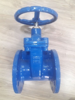 Задвижка чугунная с обрезиненным клином ду400 ру16 GGG50 - 15 080 000 сум / шт.