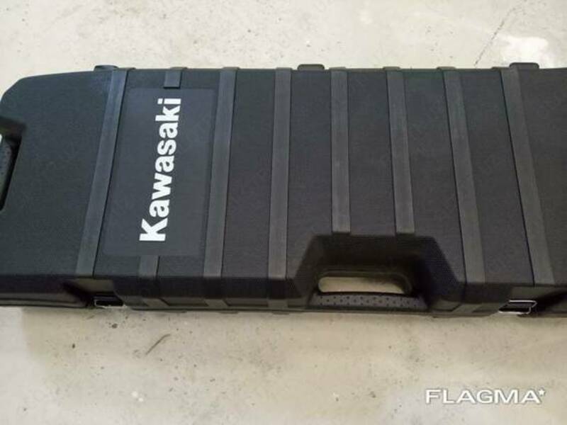 Yiqitish bolg'asi Kawasaki 1700W