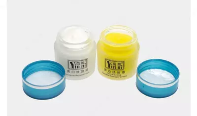 Крем для лица Зеленый чай Yinni - 55 000 сум / шт.