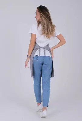 180 000 so'm / dona Yuqori sifatli aralash materialdan tayyorlangan fartuklar