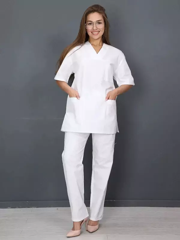 Ayollar uchun oshpaz kombinezonlari