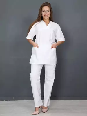 Ayollar uchun oshpaz kombinezonlari