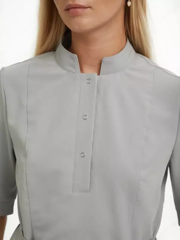 Tibbiy jarrohlik kostyumi