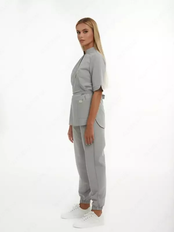 Tibbiy jarrohlik kostyumi