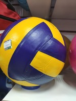 Мяч для игры в волейбол - 250 000 сум
